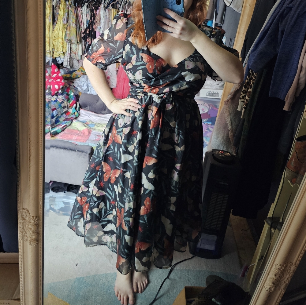 Mariposa Puff Sleeve Organza Midi Dress